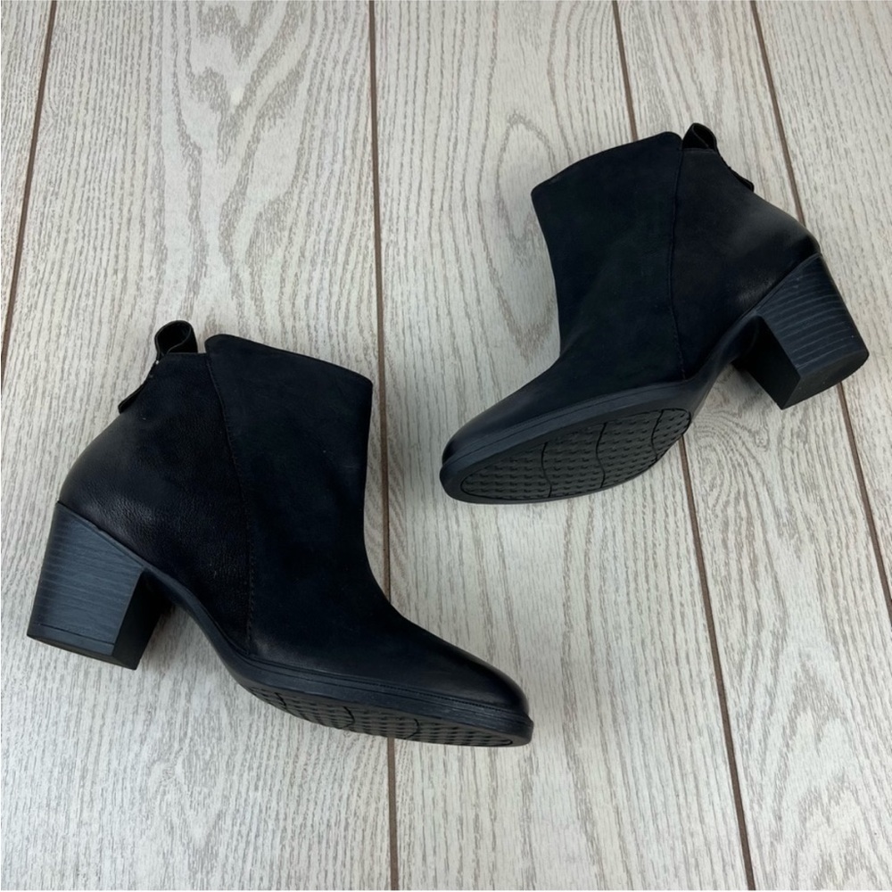 Rockport Women's Maddie Angled Ankle Zip Boots 10M Black Leather $130 - Picture 6 of 10